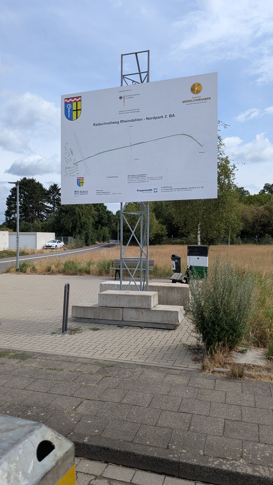 Bauschild 3,5 × 2,5 m für den Neubau eines Radschnellwegs in Mönchengladbach