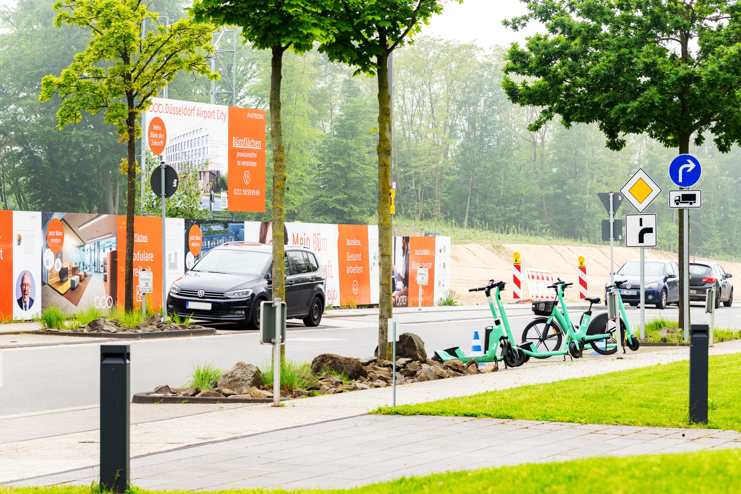 Düsseldorf Airport FLughafen, Bauzaun 200 cm hoch,